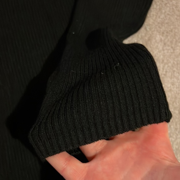 Hippy Rose Sweater, Size Small - Picture 4 of 5